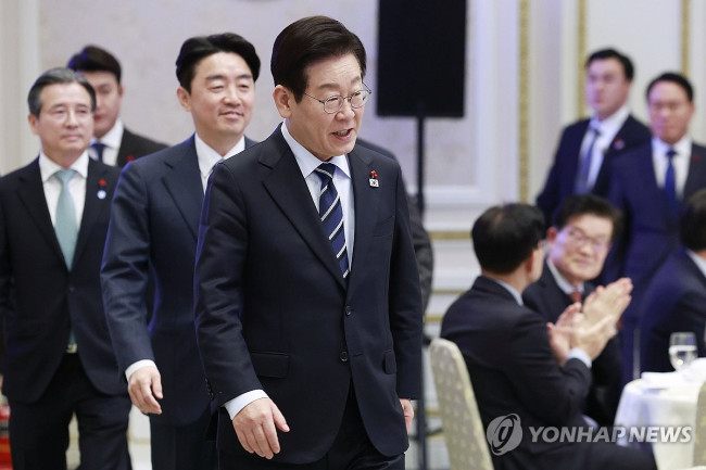 이재명 대통령, 산업 역군 초청 오찬 참석