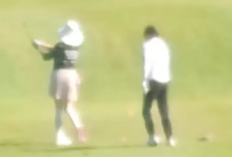 민간인이라던 김혜경, 군 골프장에서 프로 레슨