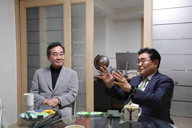 이낙연 전대표를 예방한 새민주 지도부 및 전병헌 대표 (사진=새민주 제공)