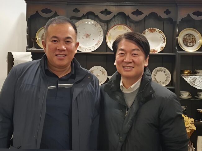 어? 거기서 철수형이 왜 나와