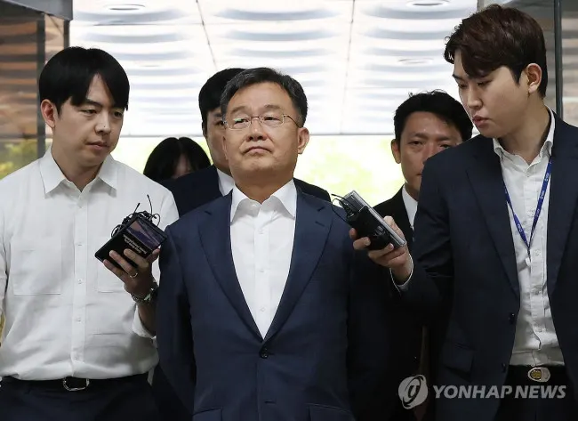 [해설] 검찰이 '尹명예훼손' 공소장에서 '이재명 공산당' 뺀 이유?