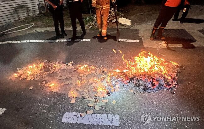 오물 풍선으로 위한 화재(사진=연합뉴스)