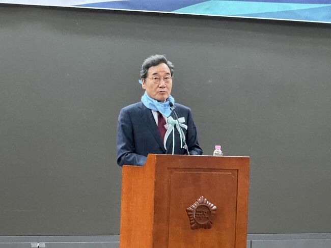 우린 해피엔딩의 예고편에 서 있다 (사진=프레임메이커 취재팀)