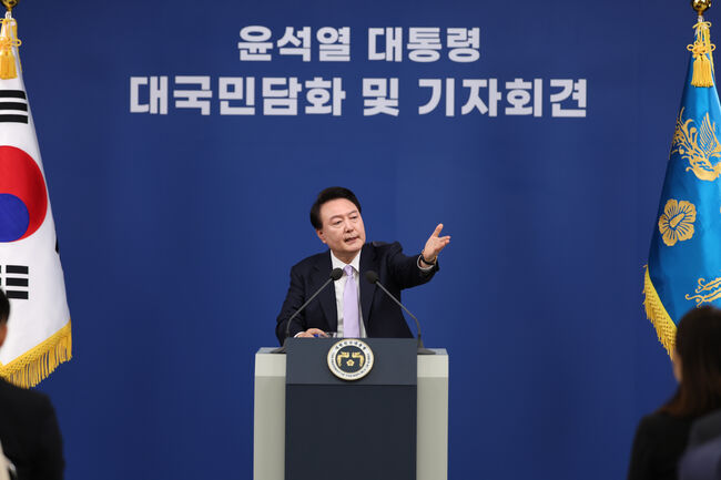 윤석열 대통령, 대국민 담화 및 기자회견 (서울=연합뉴스)