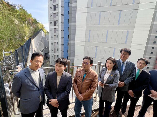 새민주의 백현동 현장 최고회의 (사진=새민주제공)