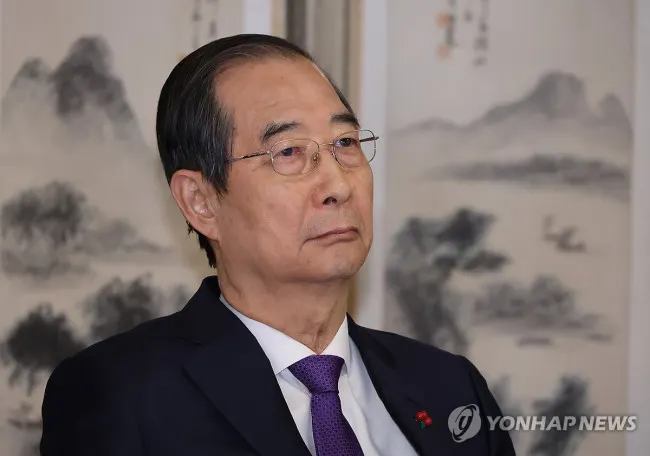 민주당 "한덕수 고발…헌법재판관 임명 안하면 따박따박 탄핵"