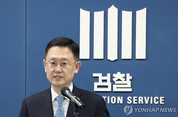 박세현 검찰 비상계엄 특별수사본부 본부장(서울고검장)이 8일 오후 서울 서초구 서울고검 기자실에서 수사 관련 브리핑 모두발언을 하고 있다. (사진=연합뉴스)