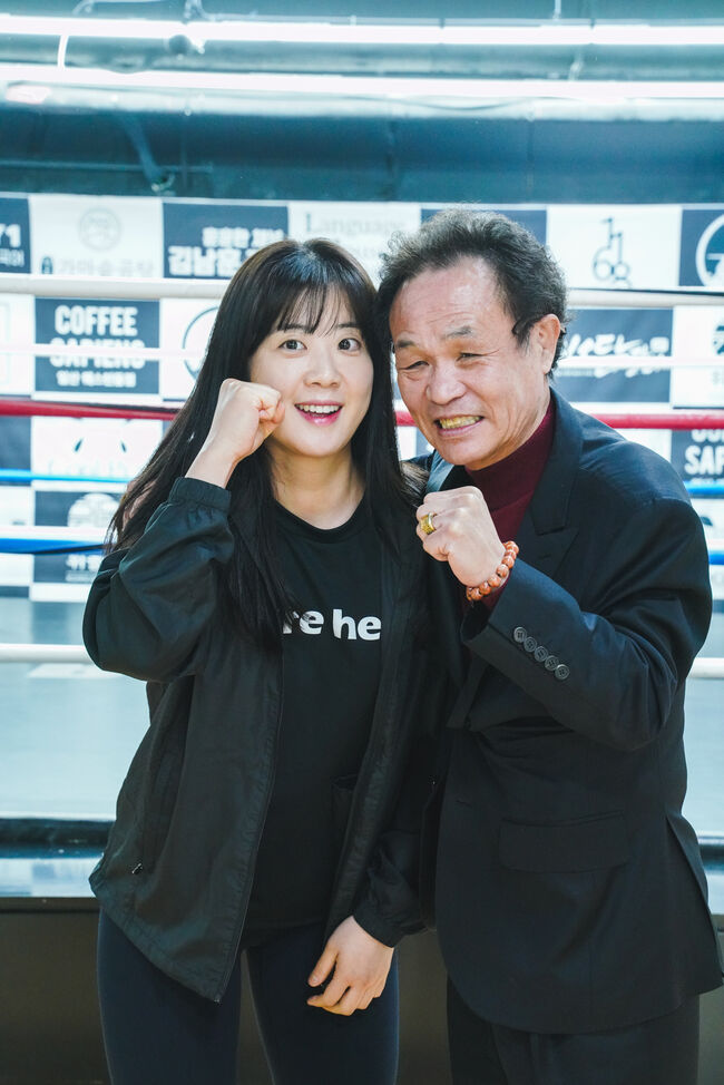 [사진] 복싱의 전설 장정구 전 챔피언 일산 박스원 강연회