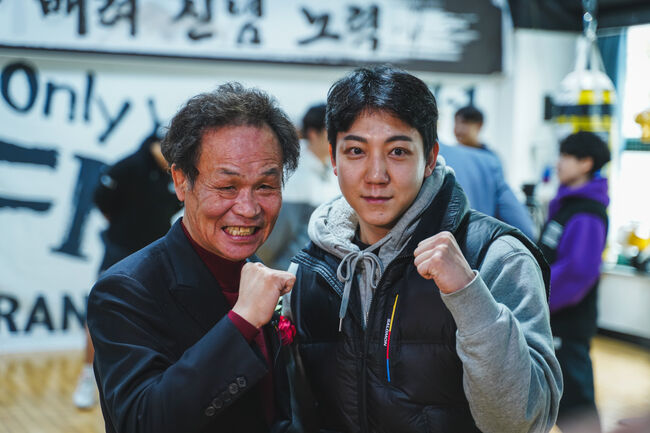 [사진] 복싱의 전설 장정구 전 챔피언 일산 박스원 강연회