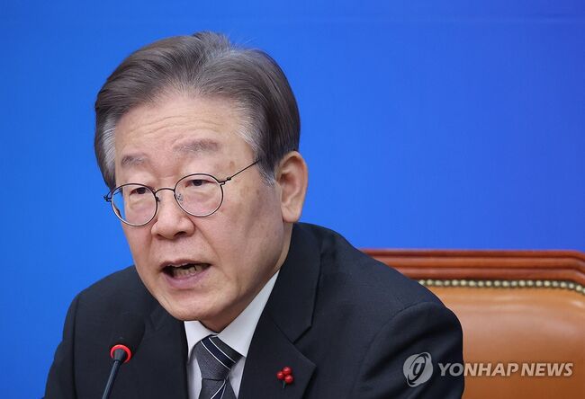 이재명 전 대표의 개헌 의도를 경고한 정치신세계 (사진=연합뉴스)