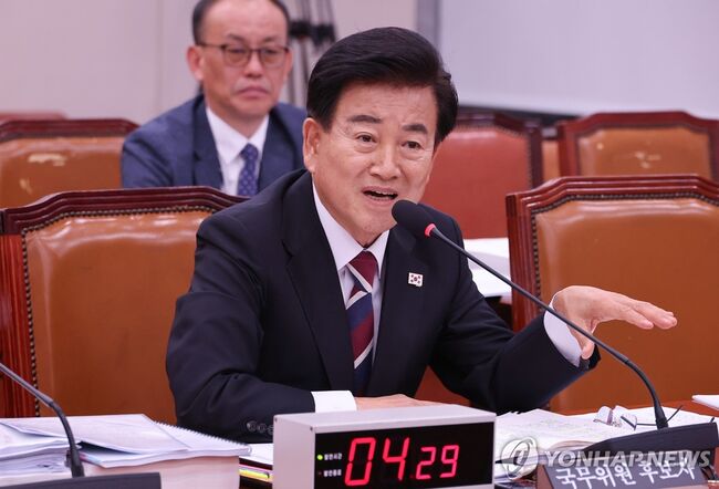 인사청문회에서 의원들의 질문에 답하는 정동영 통일부장관 후보자 (사진=연합뉴스)