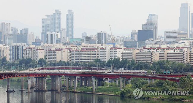 2024년 외국인 취득 부동산 집계 결과 중국인의 취득 비율이 절반을 넘는 것으로 나타났다. (사진: 연합뉴스)