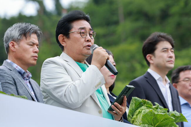 배추밭 최고위 회의에서 모두발언하는 전병헌 대표 (사진=새민주당 제공)