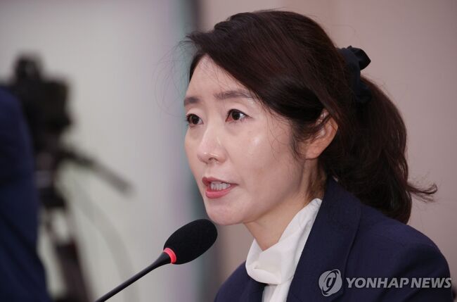 [속보] 강선우 여성가족부 장관 후보자 사퇴