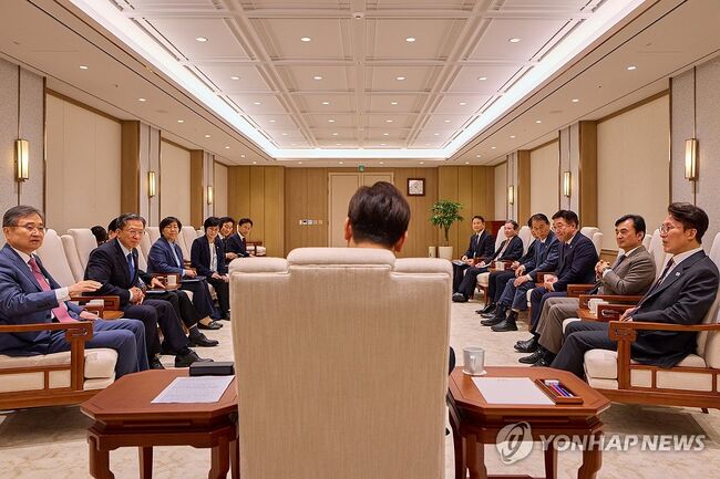 이재명 대통령의 국무회의 모습. (사진: 연합뉴스)