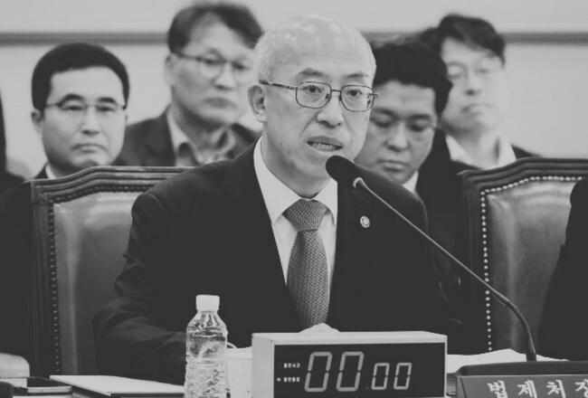 [김만흠 칼럼] 나치 정치이론의 그림자, 법제처장의 ‘국민결단론’