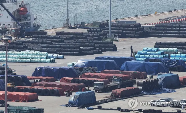 국민 혈세로 메워지고 있는 무능의 구멍