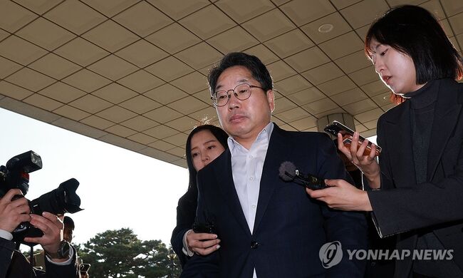 출근하는 노만석 검찰총장 직무대행 (서울=연합뉴스)