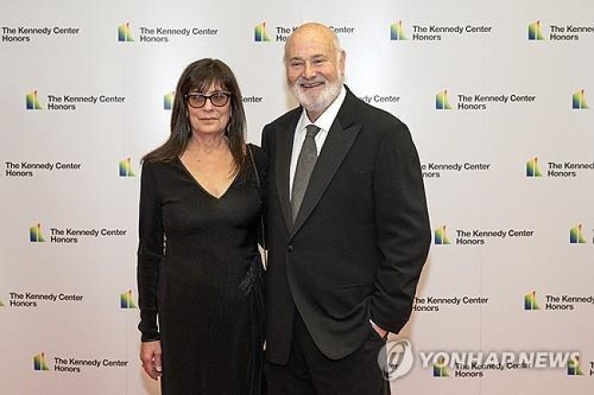 롭 라이너 감독 부부