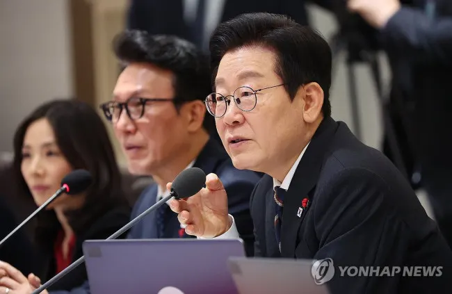 대통령의 '무능 자백'이 가장 재미없는 뉴스가 된 나라