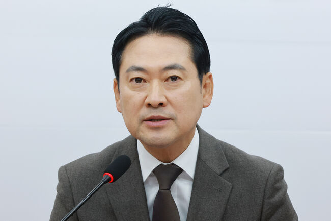 국민의힘 전국위서 인사말하는 장동혁 대표 (서울=연합뉴스)