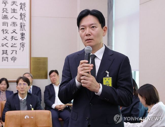 질의에 응답하는 박상용 검사 (사진=연합뉴스)