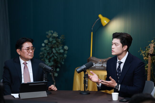 전병헌 새미래민주당 대표의 유튜브 '정치찌개'에 출연한 김용태 전 국민의힘 비대위원장 (사진 : 최동휘)