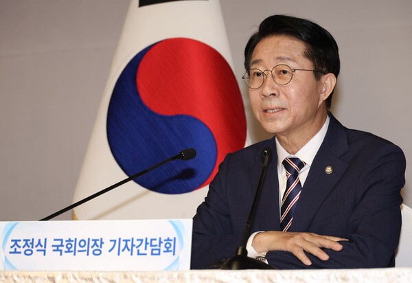 조정식 국회의장이 28일 서울 여의도 국회 사랑재에서 취임 후 첫 기자간담회를 하고 있다. [사진=연합뉴스]