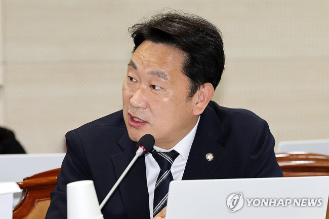 질의하는 곽상언 의원